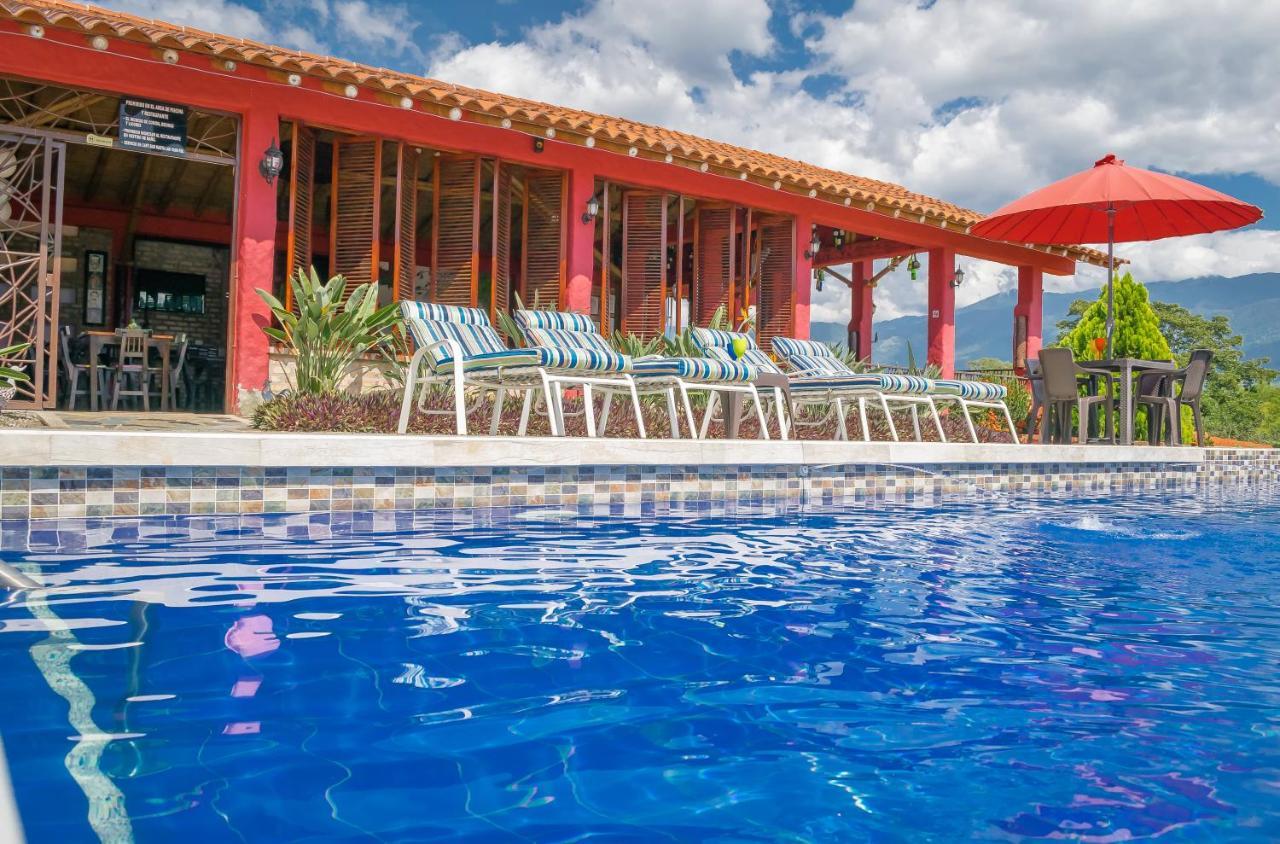 Hotel Campestre Solar De La Luna Albania  外观 照片