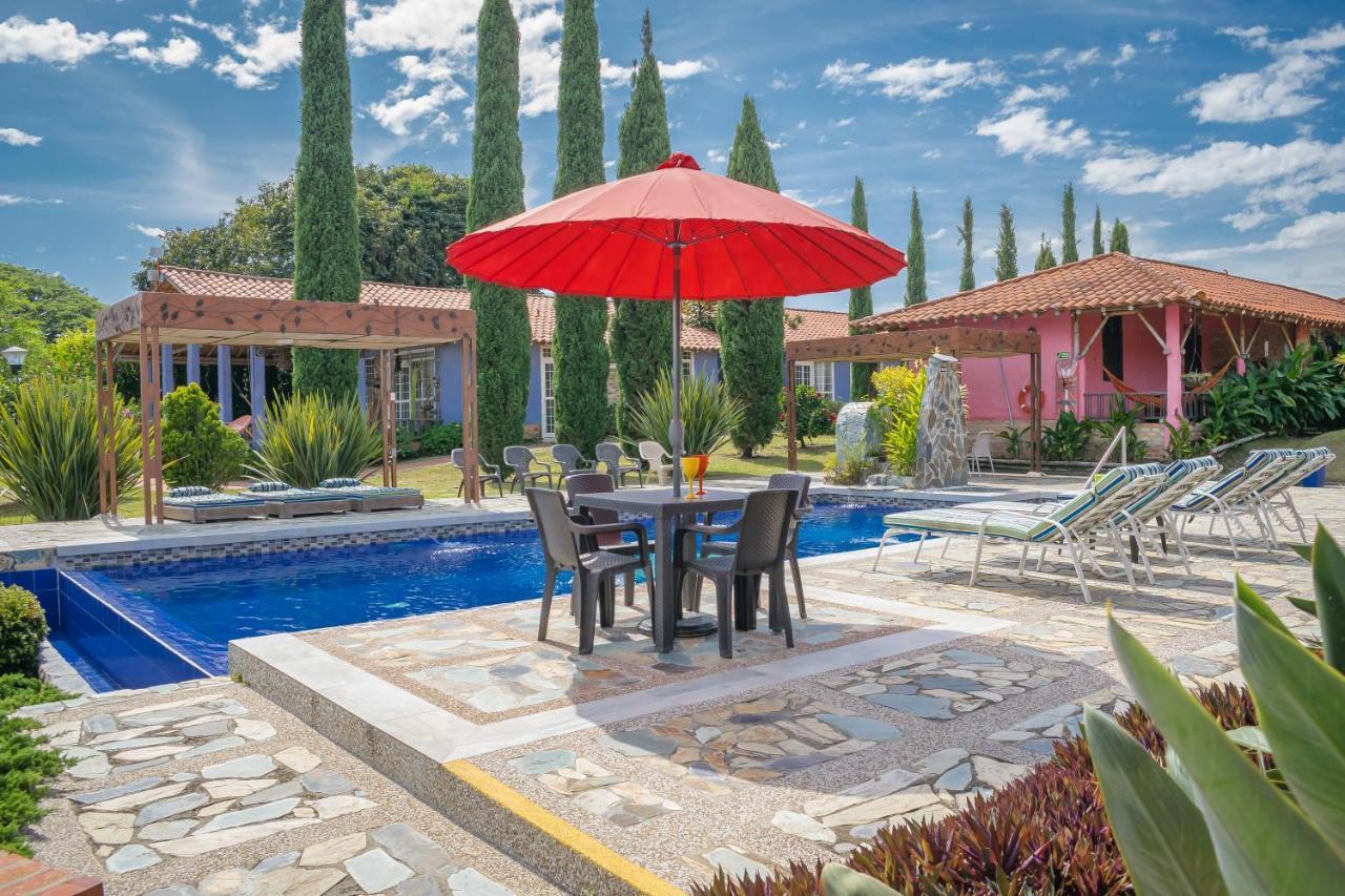 Hotel Campestre Solar De La Luna Albania  外观 照片