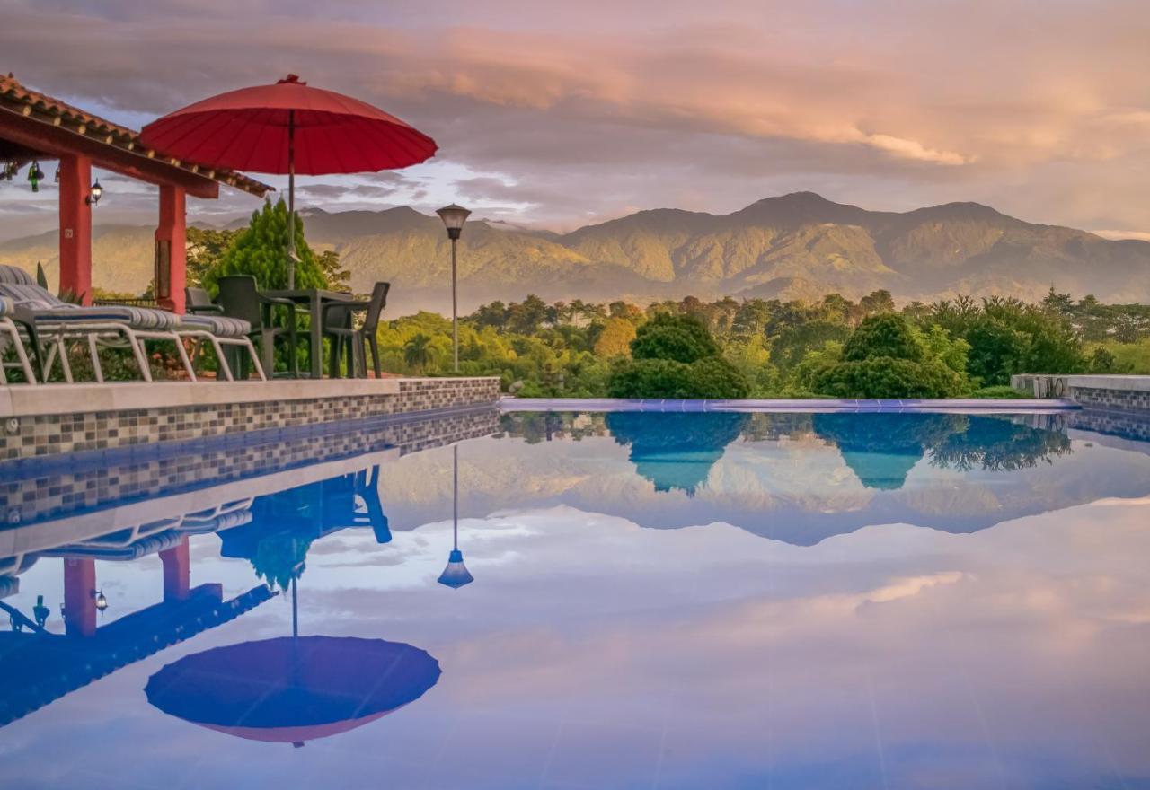 Hotel Campestre Solar De La Luna Albania  外观 照片